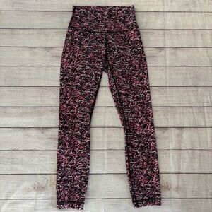 LULULEMON Tights Size 4